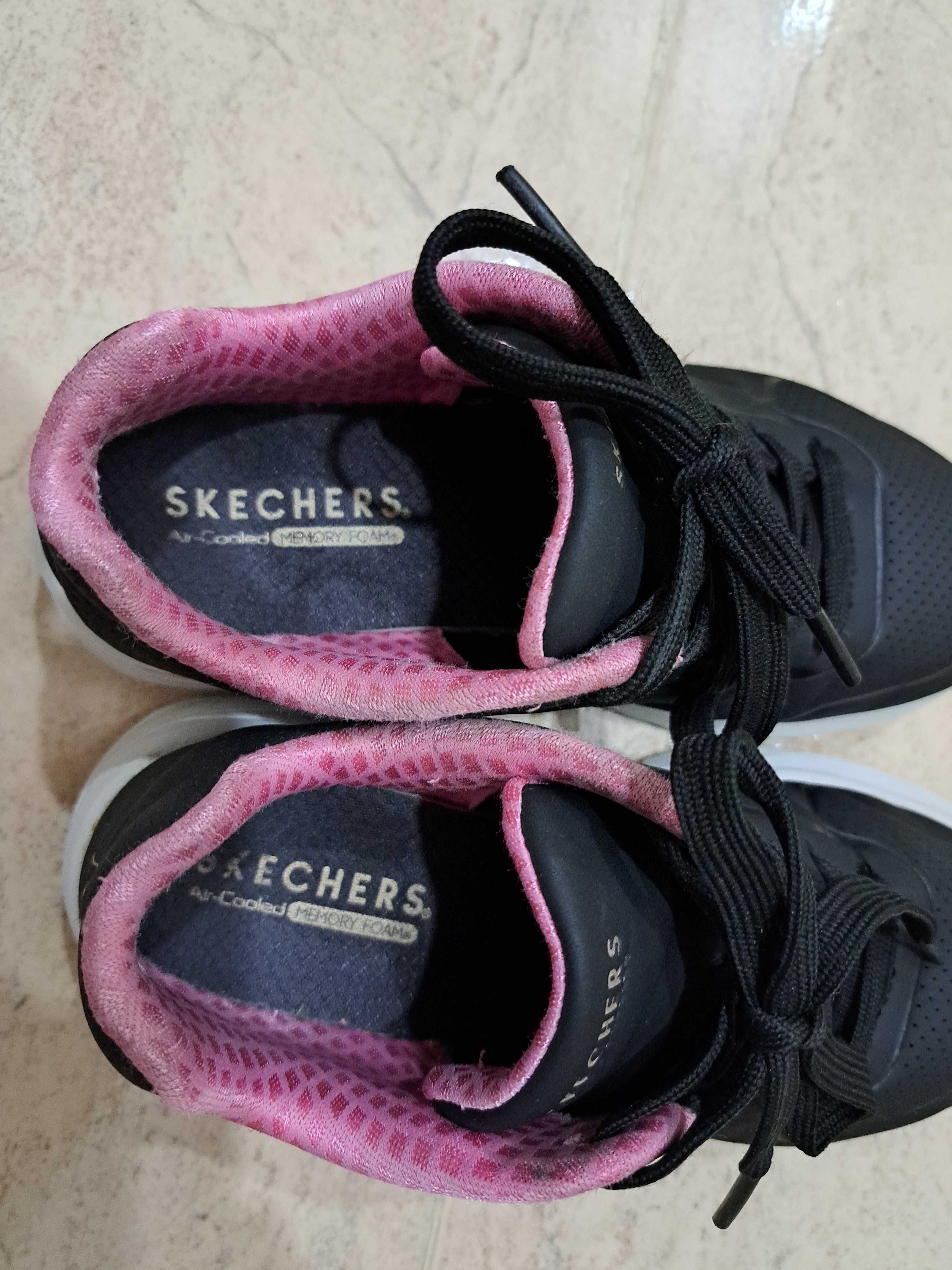 Маратонки  за момиче skechers