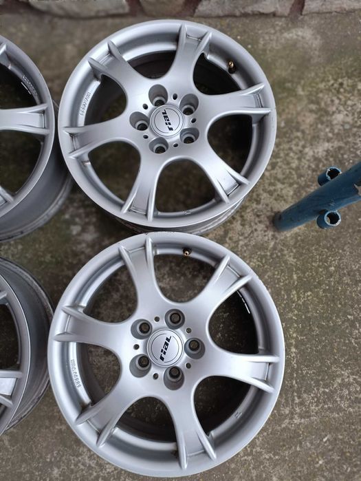 Продавам 4бр.алуминиеви джанти 16-ки за Рено Меган-Лагуна 5х108