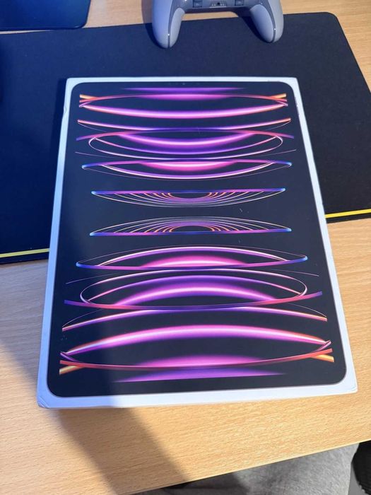 Таблет iPad Pro 12'9 2022 6th с Pencil 2nd