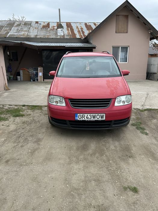 Vând touran 1.9 tdi