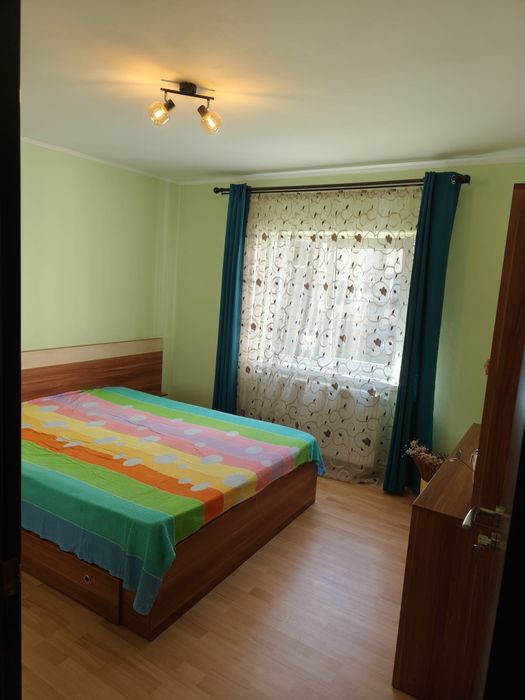 Apartament 2 camere de închiriat - zonă liniştită, ideal pt 1/2 pers.