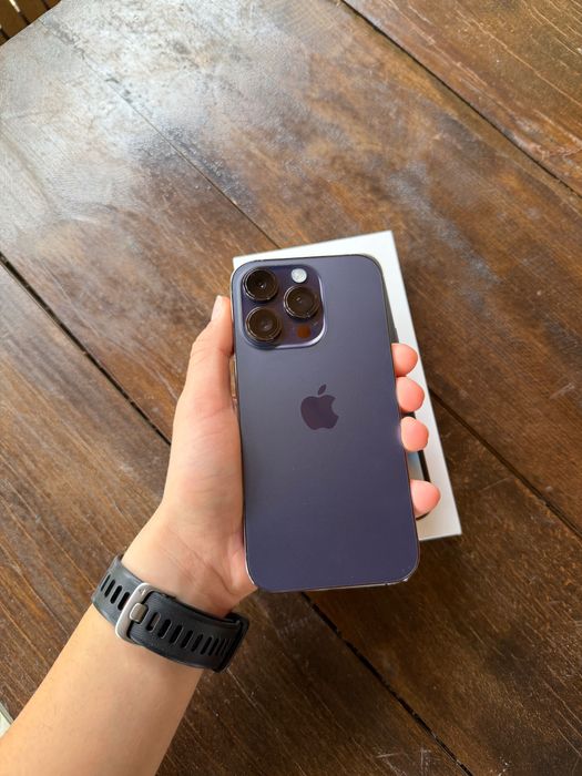 Vând Iphone 14 pro