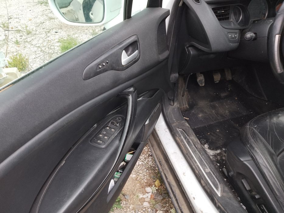 Продавам на части Ситроен С5 2.2 хди Битурбо 170кс 2009г