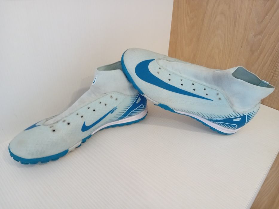 Стоножки за футбол Nike mercurial 41 номер