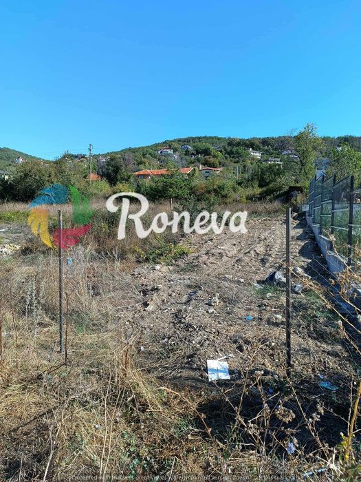 Парцел с ПУП за жилищно строителство