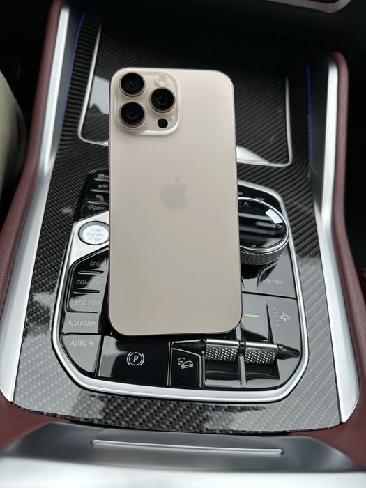 Vand iphone 16 promax TITAN