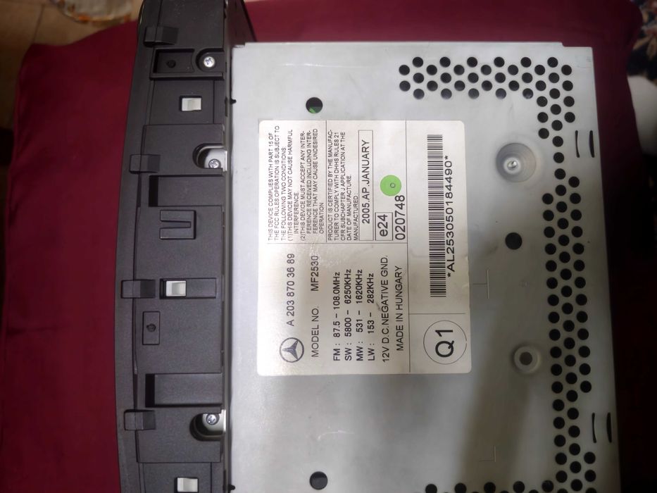 Радио за Mercedes C-Class w203 2005 facelift