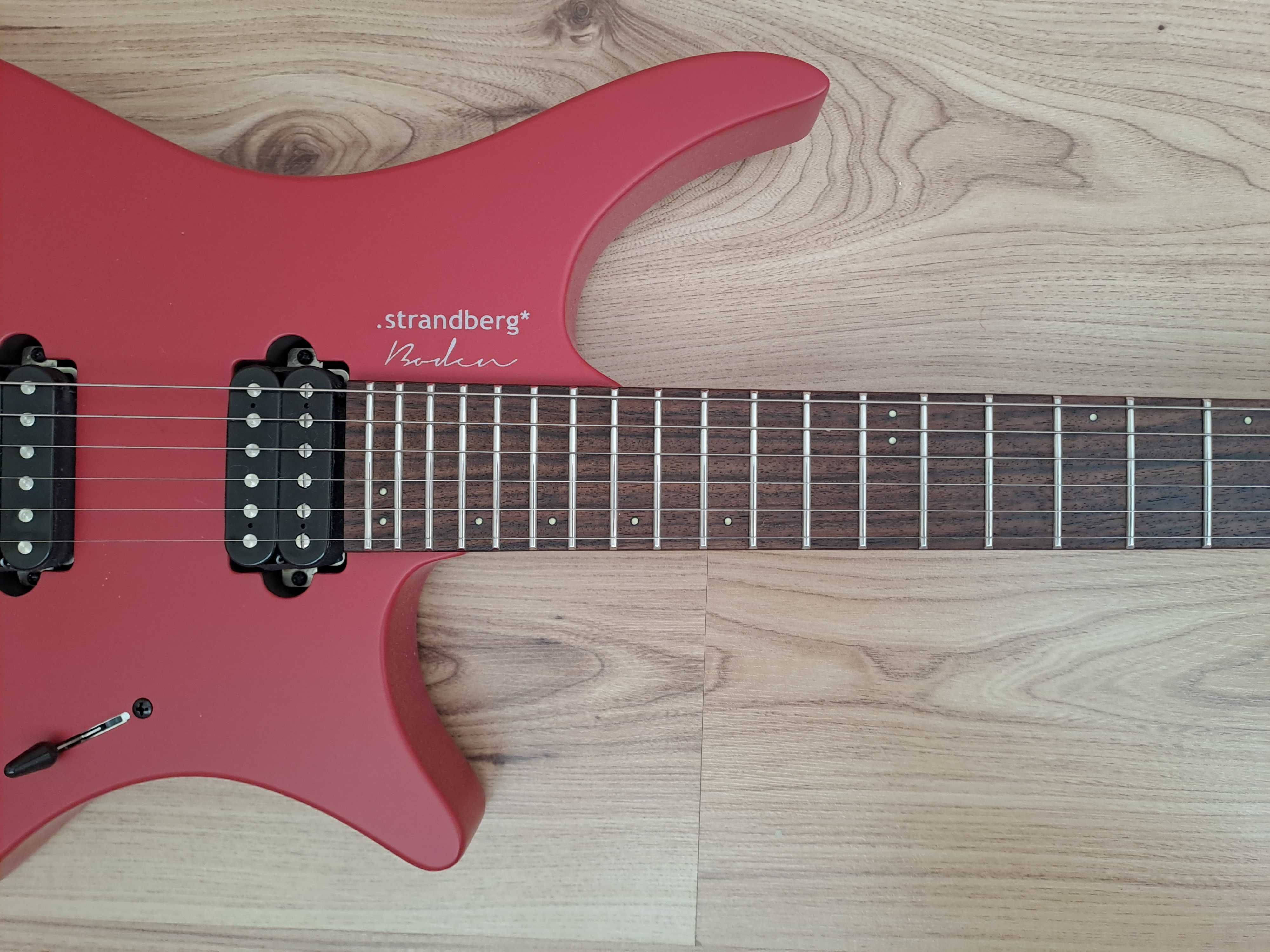 Китарата на XXI век- Strandberg Boden Essential