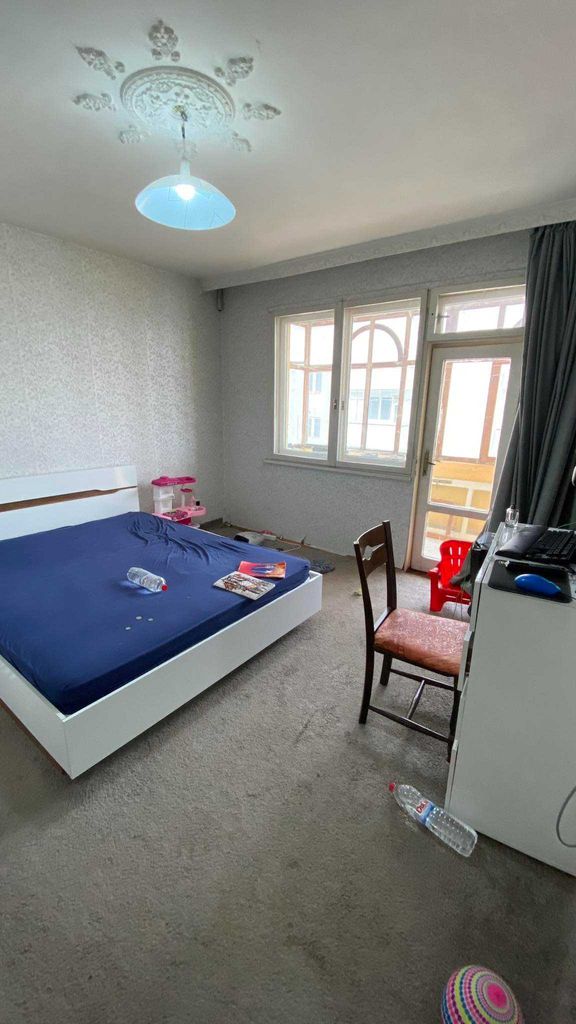 Продава се Четиристаен апартамент в Търговище, Център - 114 кв.м за 984 €/кв.м - Снимка #2
