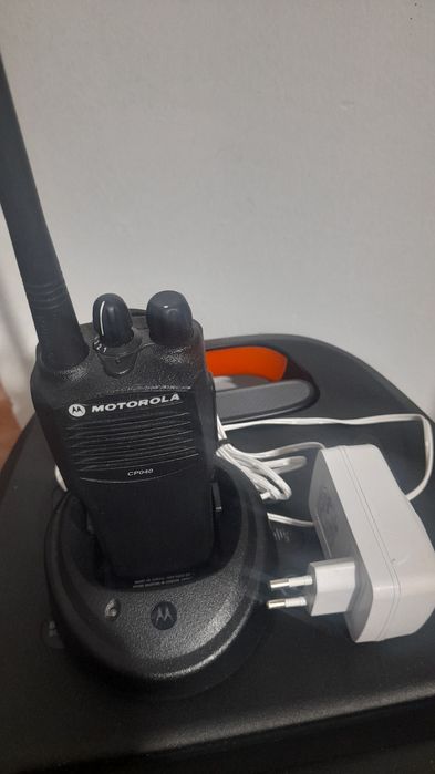 Statie motorola CP 040