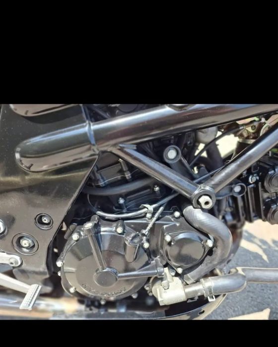 Vand sau schimb hyosung gt650 limitat A2
