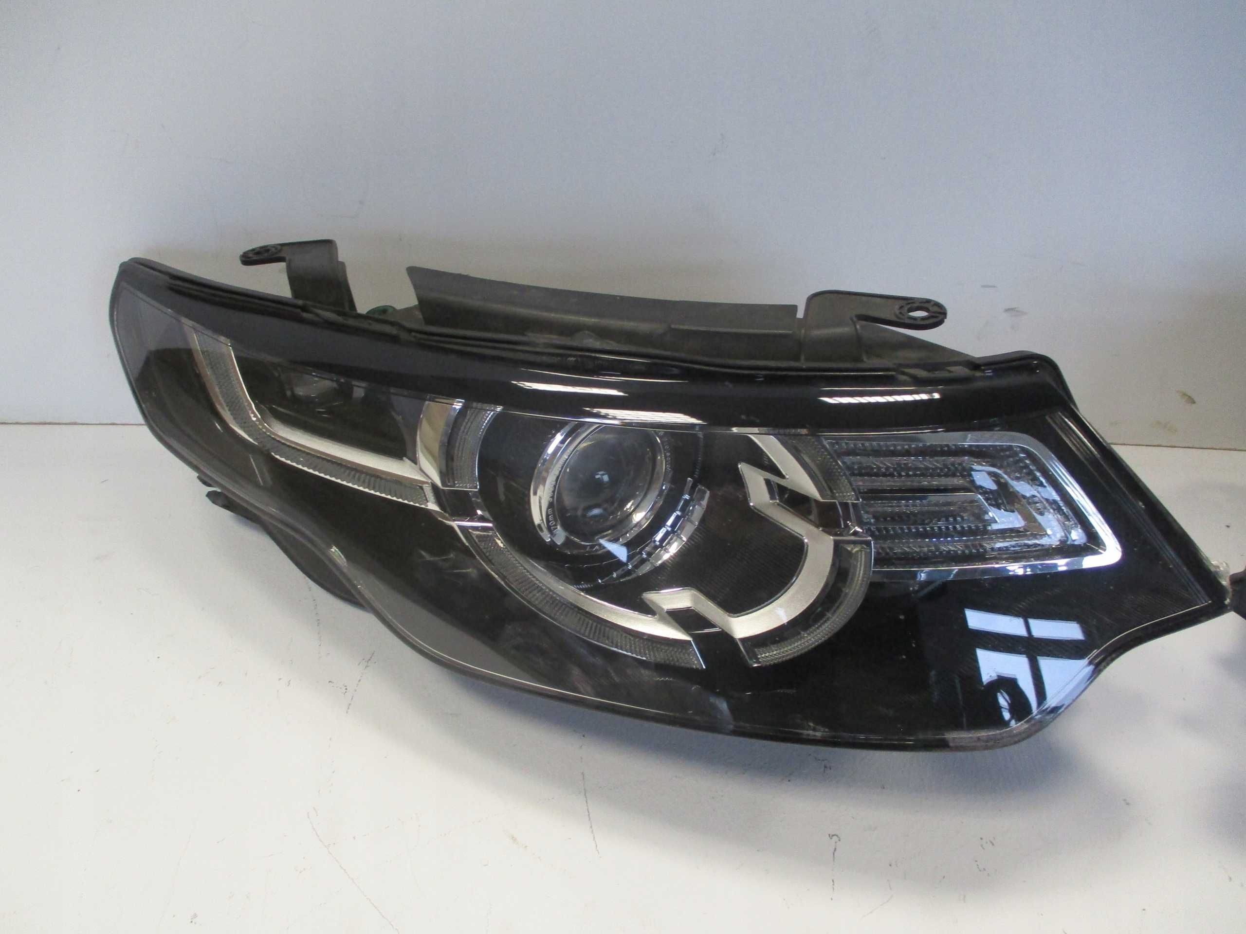 Оригинални фарове LAND ROVER DISCOVERY SPORT Bi-Xenon 2014 +
