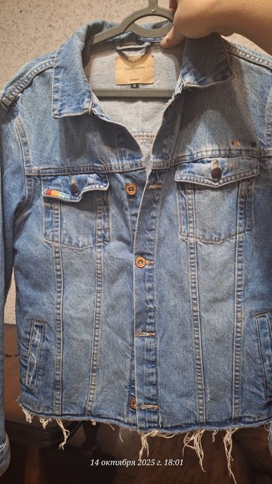 Джинсовая куртка
