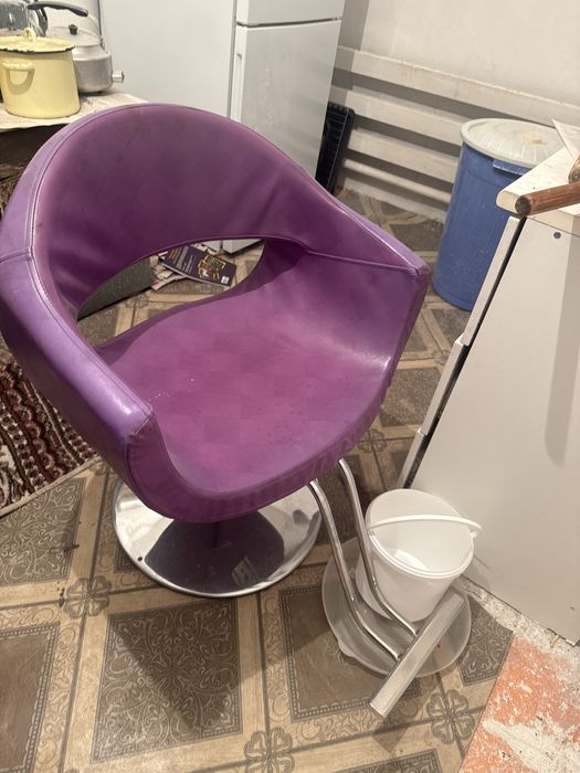 Мебель для салона красоты или парикмахерских