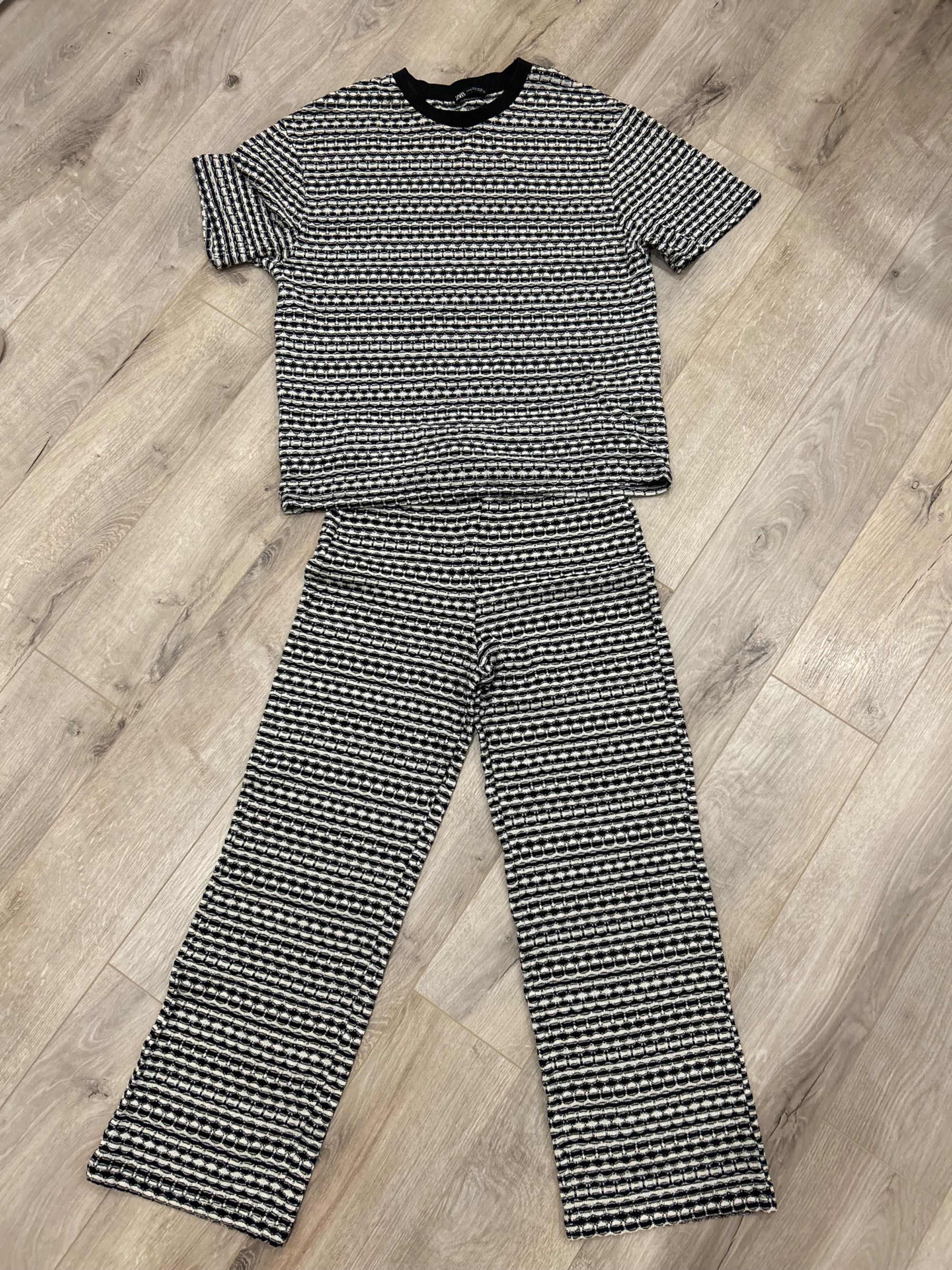 Zara printed set