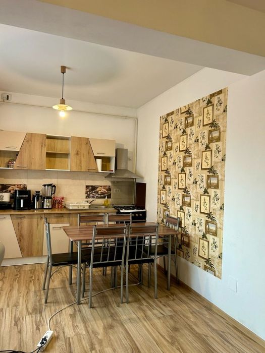 Închiriez apartament 2 camere