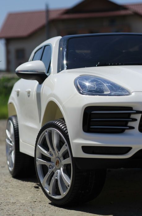 Masinuta electrica pentru 2 copii Porsche Cayenne XXL #White