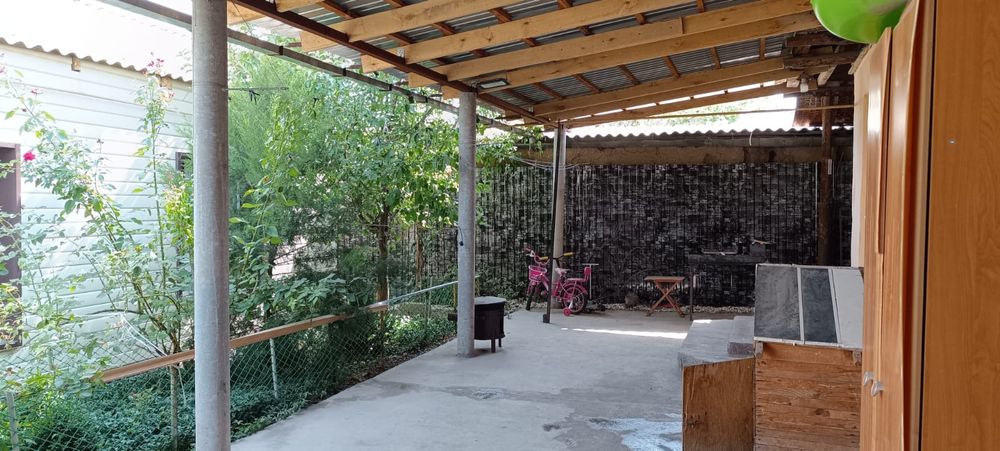 Продается два дома