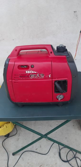 Generator honda eu 22i