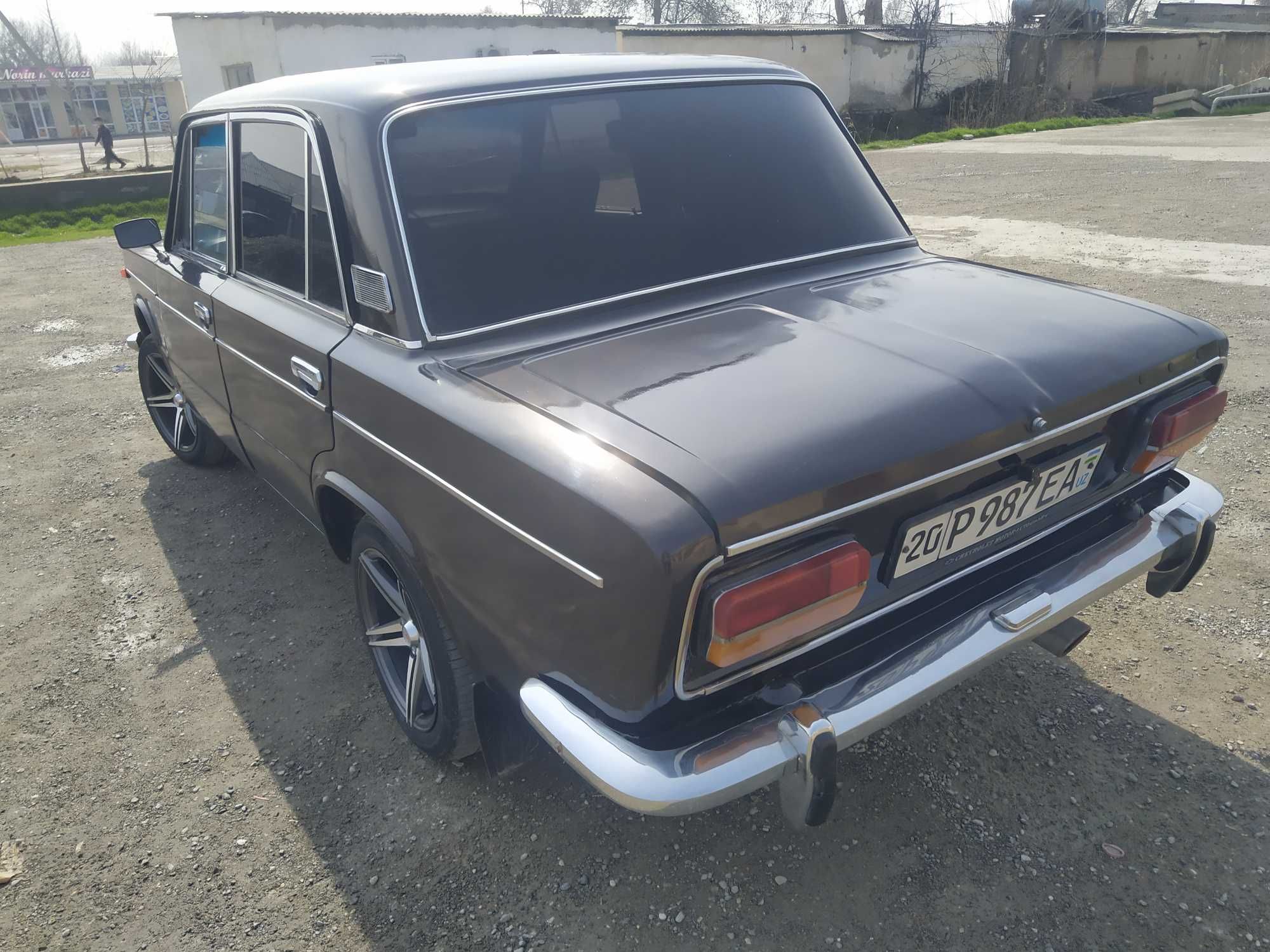 Vaz2103sotiladi srochna