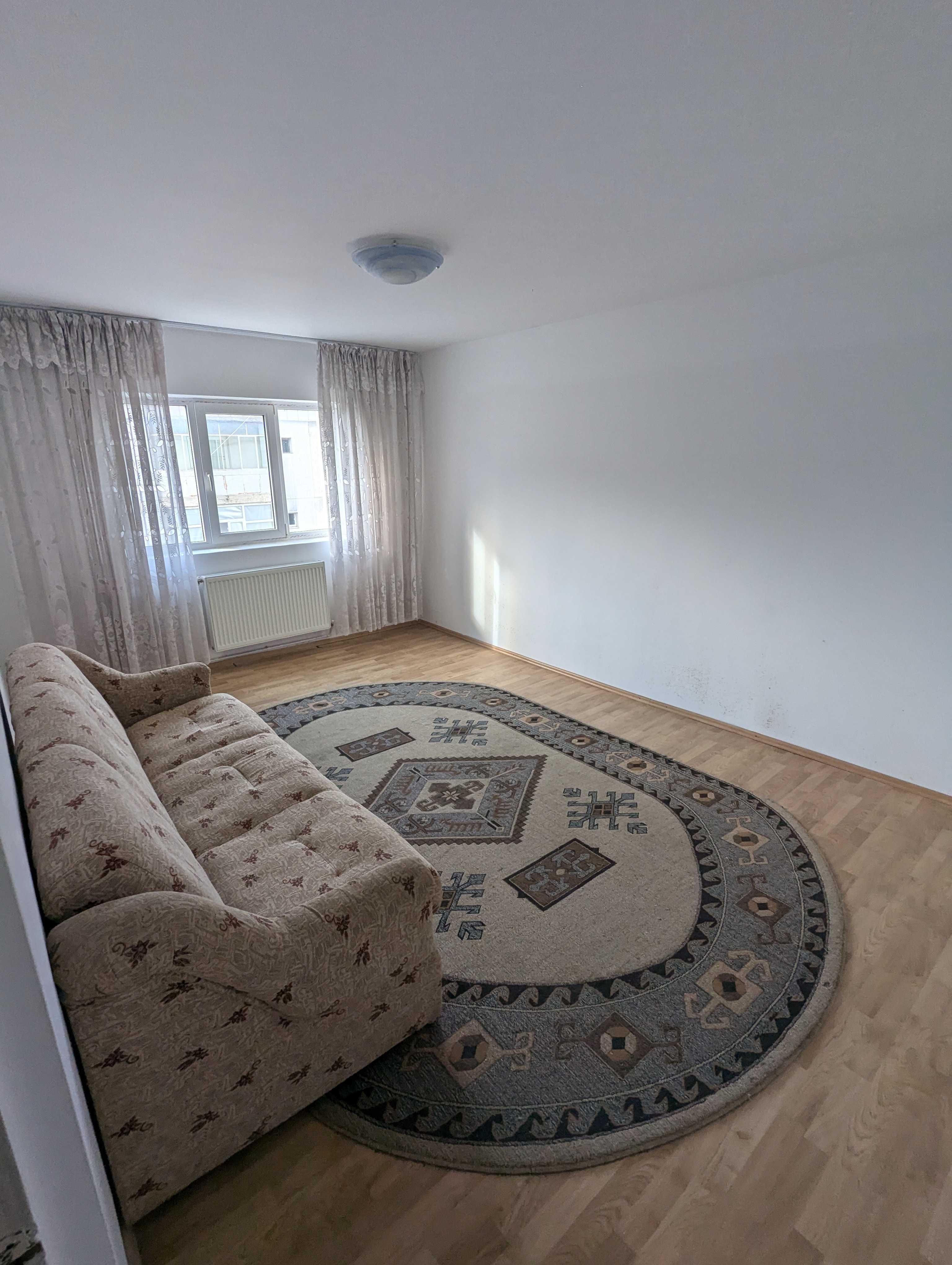 apartamente de vanzare adjud