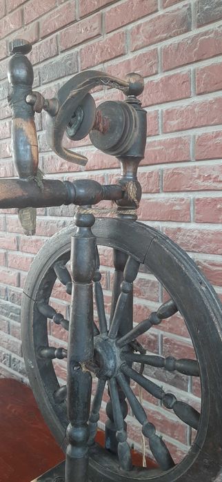 Прялка б.у деревянная