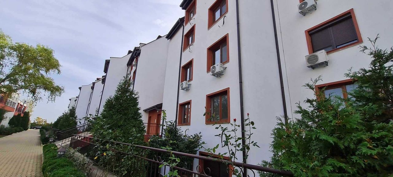 Продава се Тристаен апартамент в Ахелой - 92 кв.м за 924 €/кв.м - Снимка #23