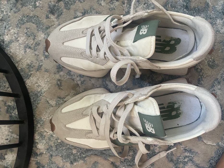 Кожени маратонки New Balance 327 бяло и зелено