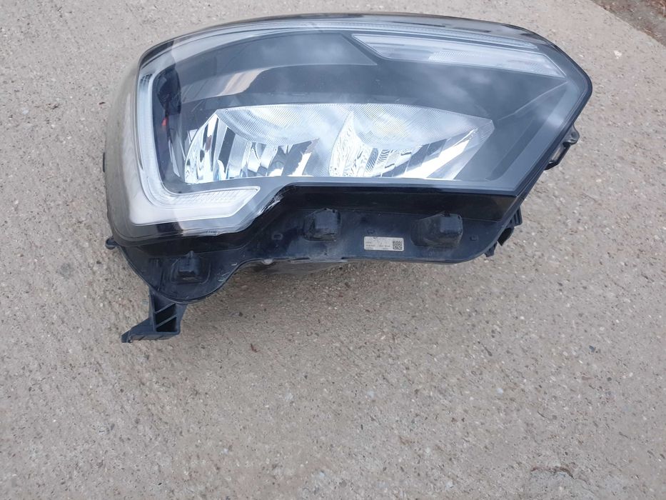 Far partea dreapta Renault Master 4 2020+