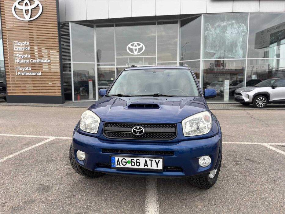 Toyota RAV4  2004