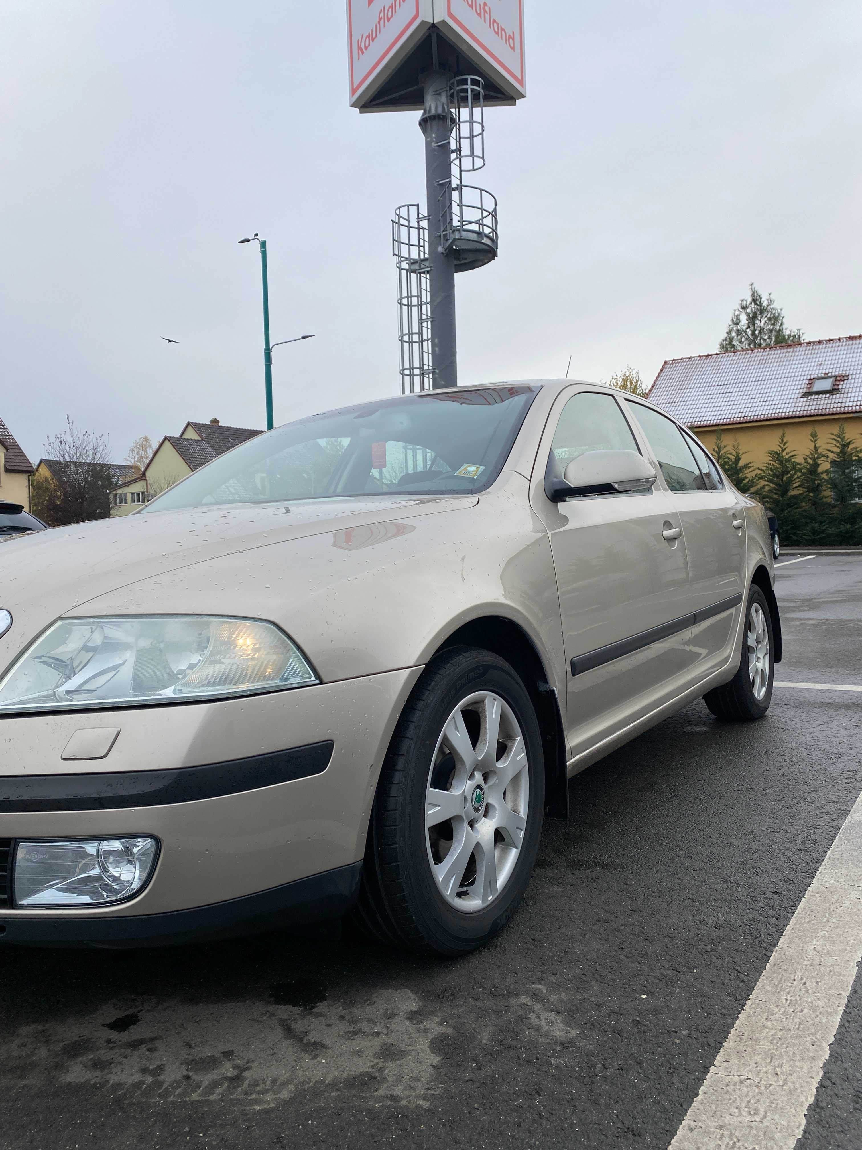 Skoda Octavia 2 1.6 Elegance