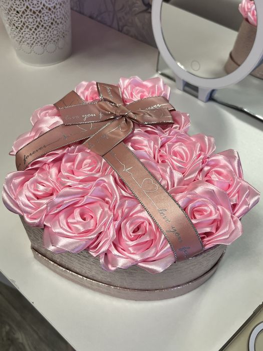 Букет из атласной ленты