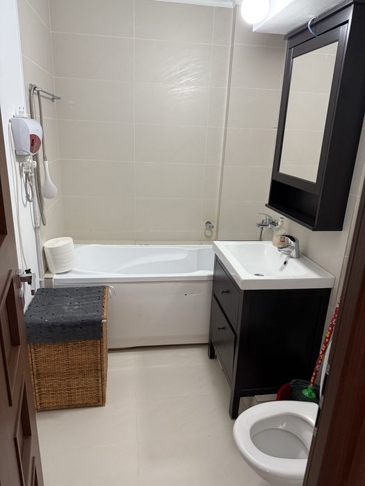 Apartament 3 camere Cantemir