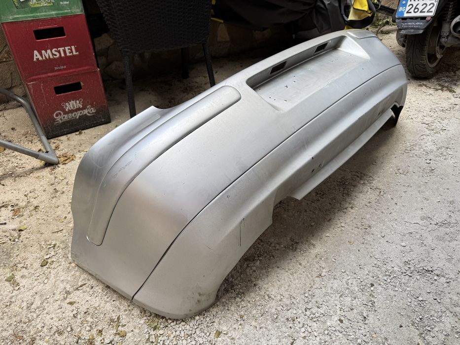 *КОМПЛЕКТ* Задна и предна броня за VW Golf 4