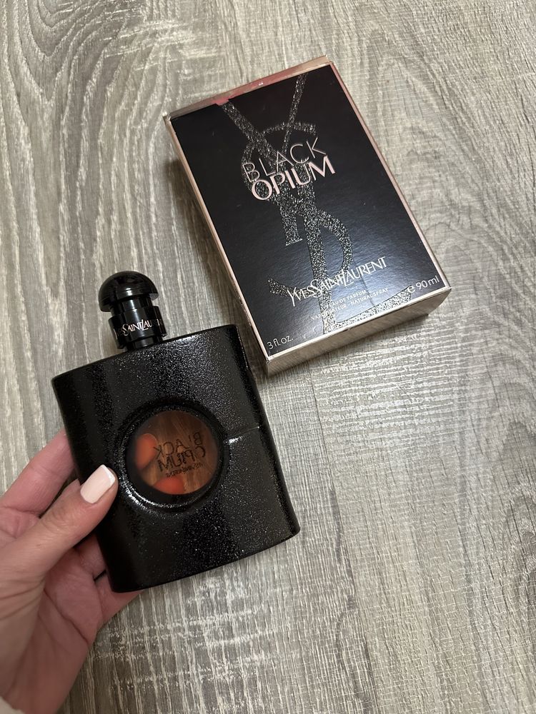 Парфюм Valentino, Born in roma donna intense, Ysl Black Opium