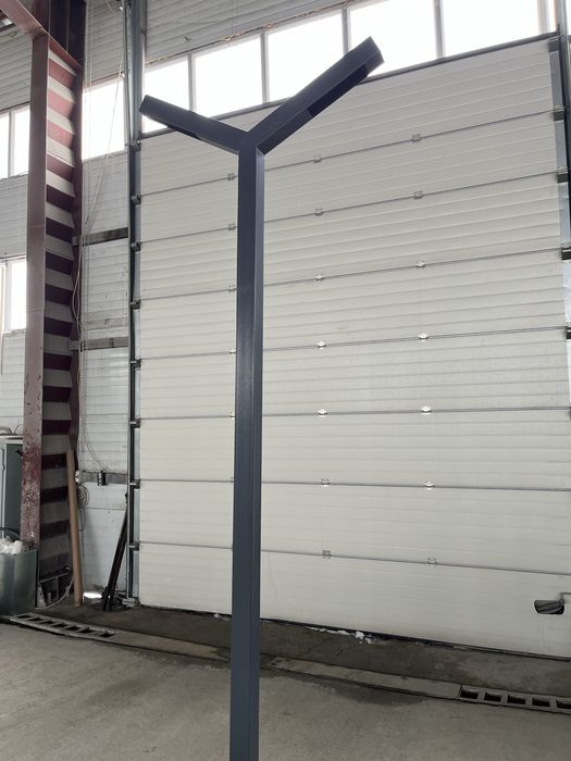 Парковый светильник, опора освещения, светильники.