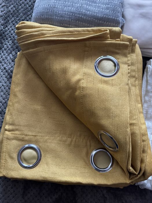 Vand lot perdele si draperii