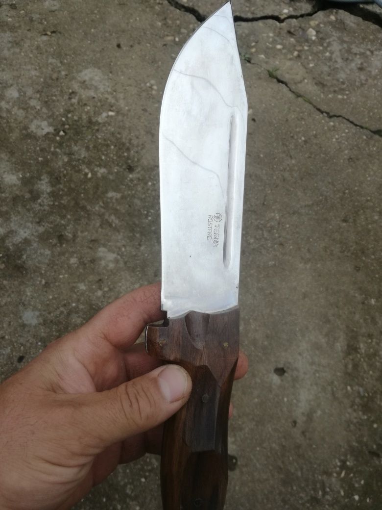 Терна Велико Търново дръжка меча глава колекционерски ловджийски нож