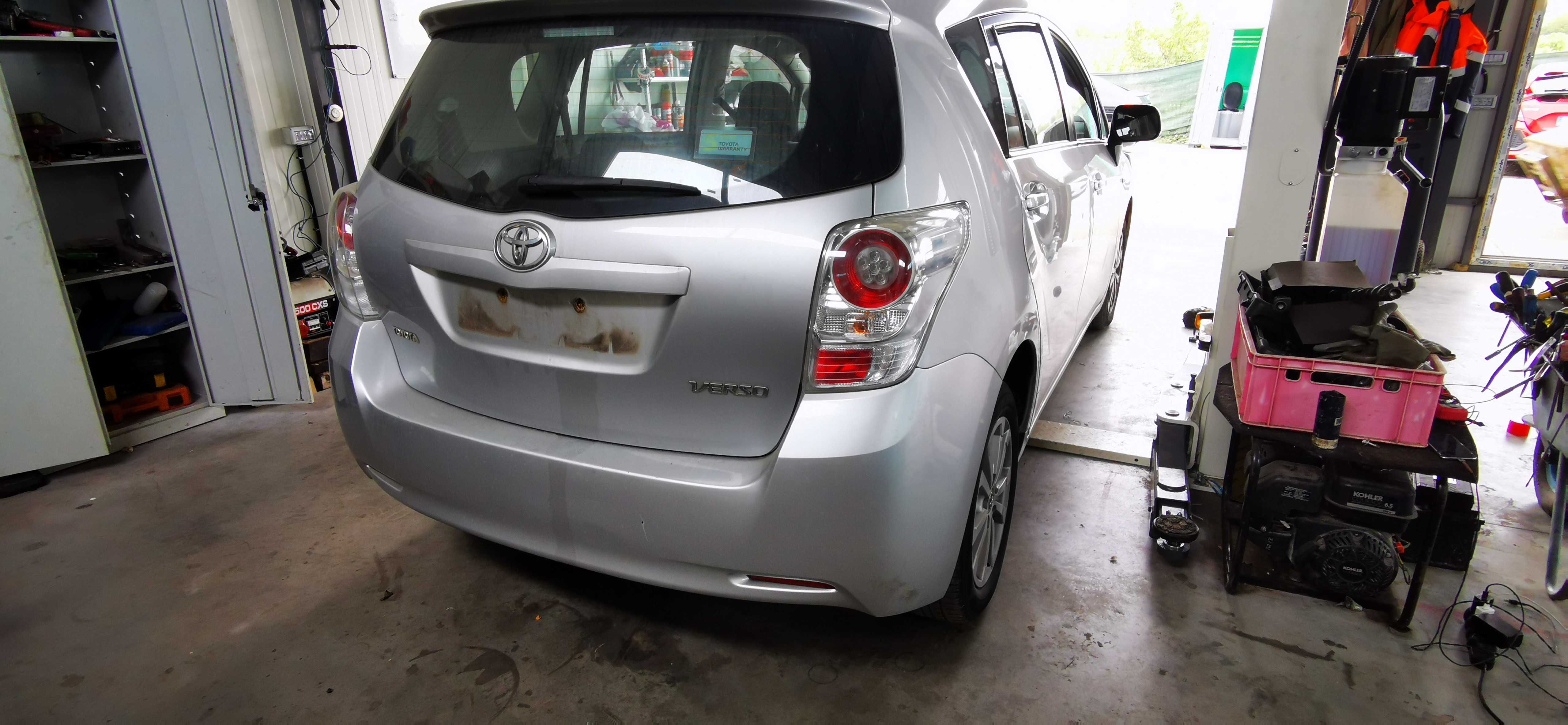 Stopuri Toyota Verso 2.0 D4D 126 cai