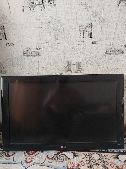 Срочно продаю Телевизор LG 32 дюйма