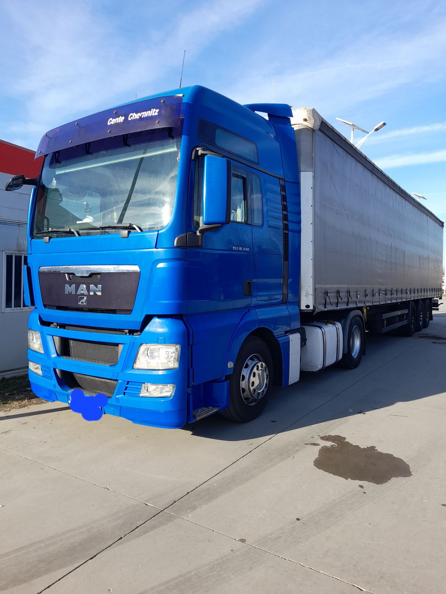 Vând MAN TGX 1844