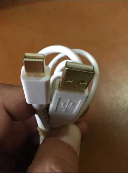 Convertor video/audio Mini Display Port la HDMI