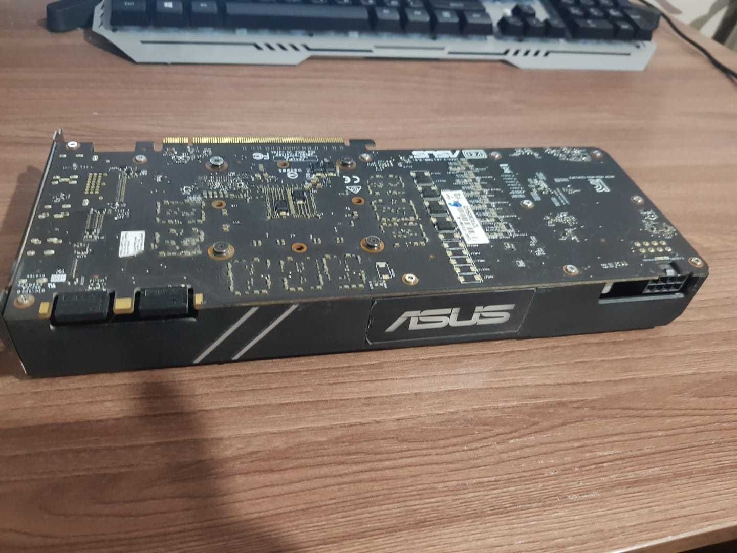 Продается видеокарта  ASUS NVIDIA GeForce GTX 1080, TURBO-GTX1080-8G