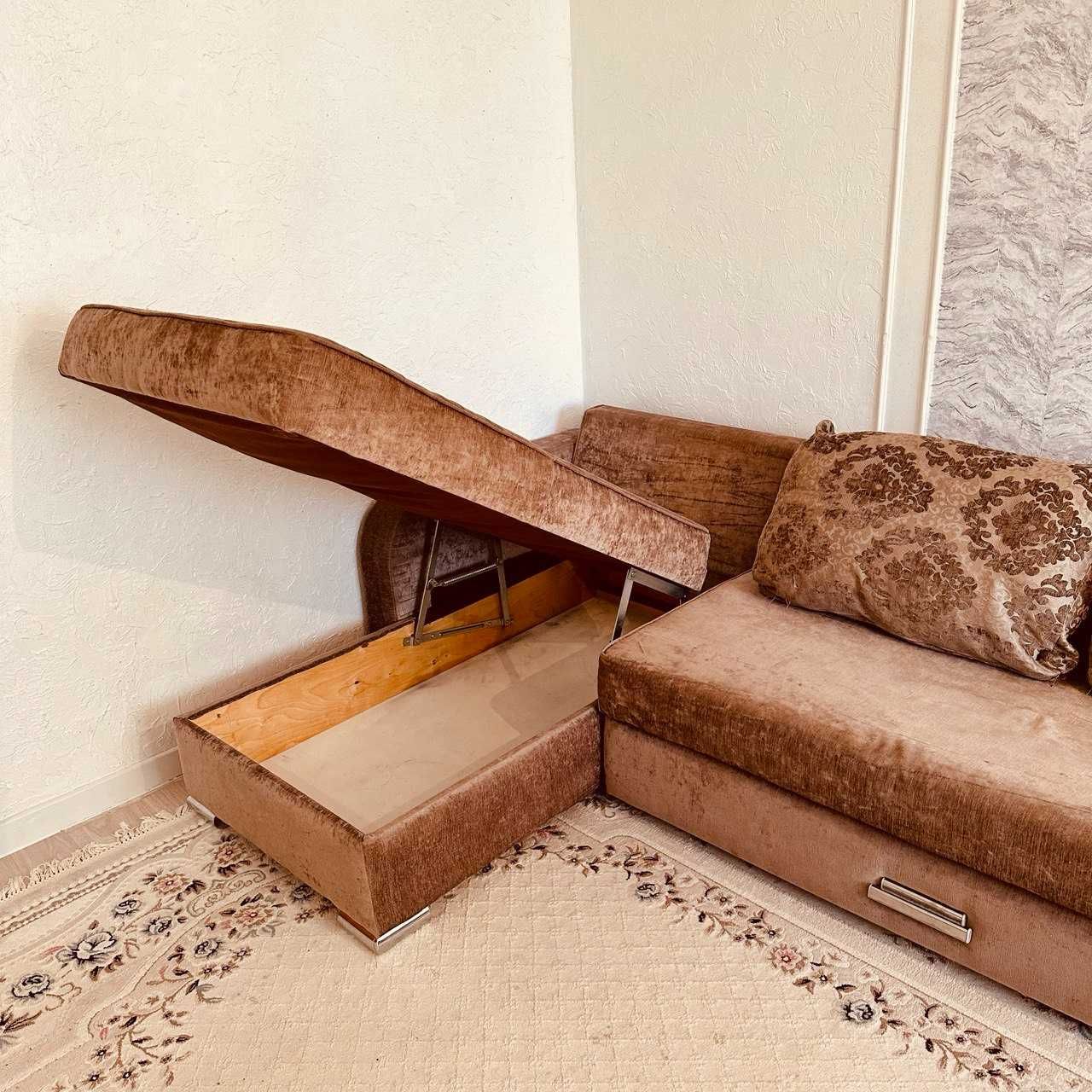 Продается диван бу