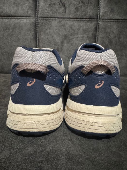 Asics Gel-Venture 6.