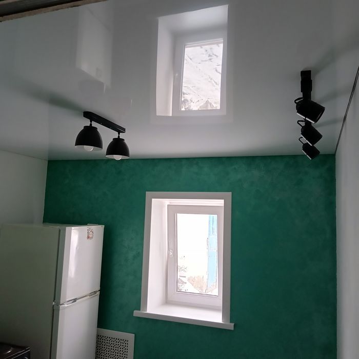 Натяжные потолки