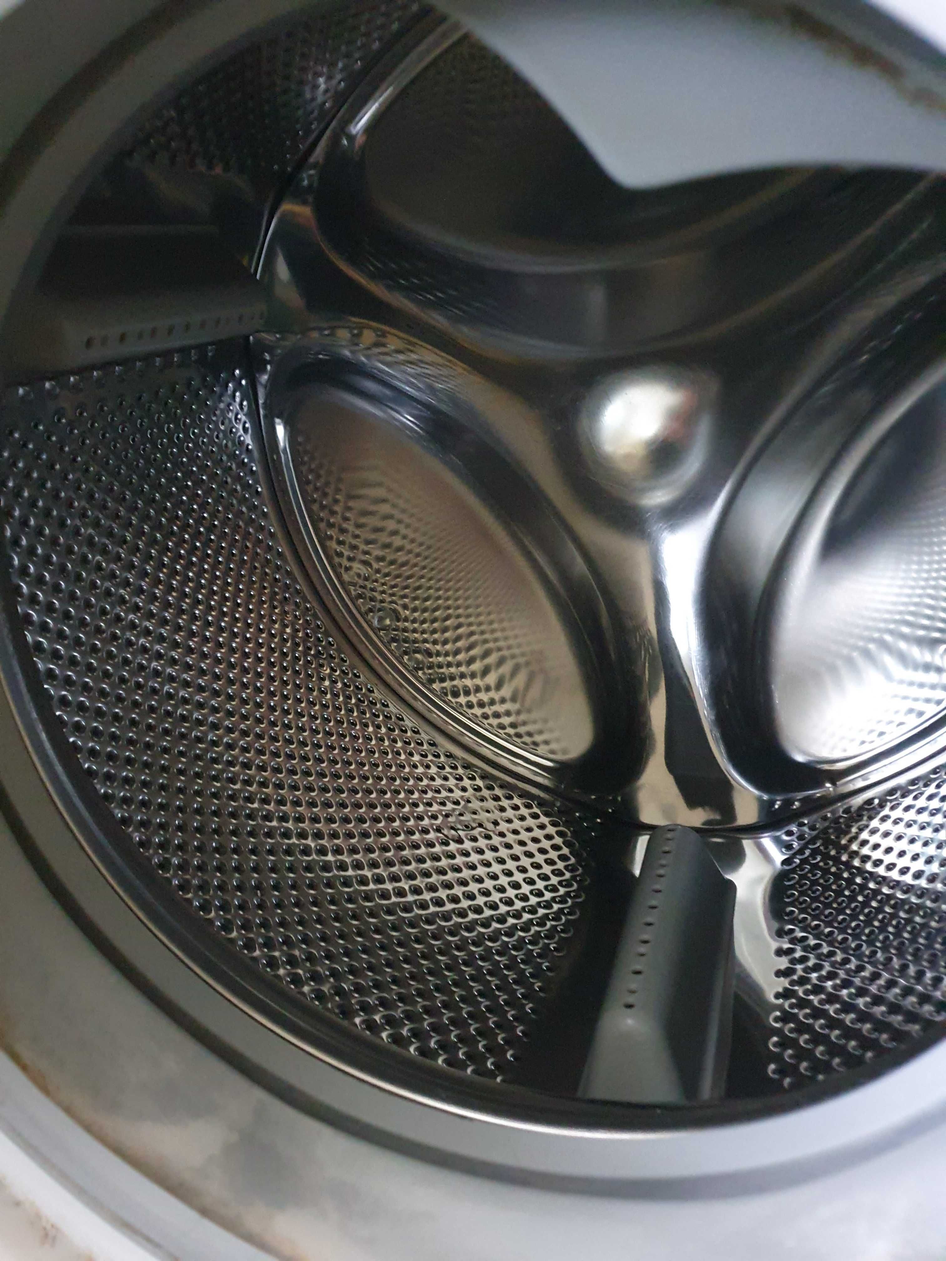 Whirlpool AWOC 0614  пералня за вграждане за части.