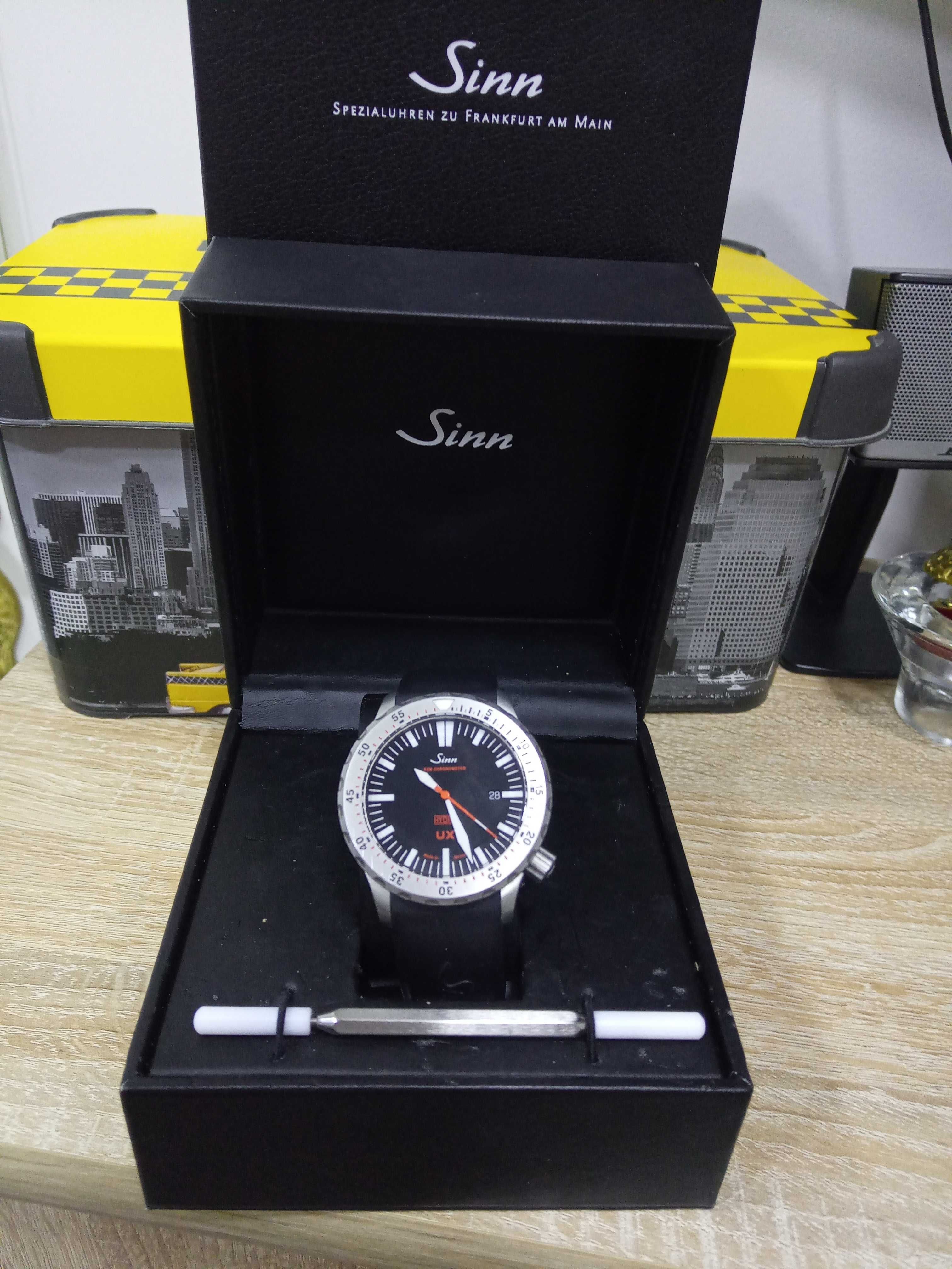 Sinn UX 2B Hydro Chronometer Quartz