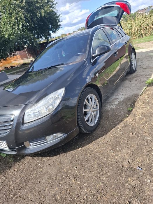 Vând Opel Insignia Sports Tourer SW