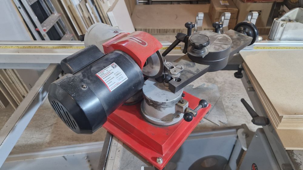 Vand maşină de ascuţit pânze circulare Holzmann MTY8‑70